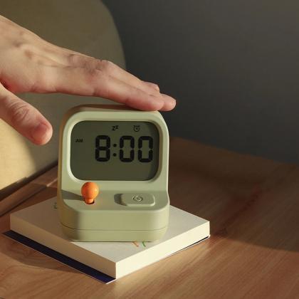 Vintage Style Digital Alarm Clock With Silicone..