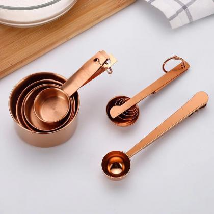 8-piece Gold Measuring Cups And Spoons Set