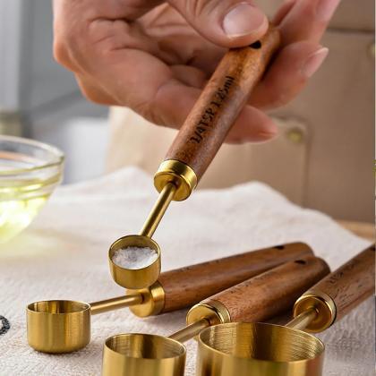 Luxury Gold-tone And Wood Measuring Spoon Set