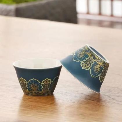 Traditional Tea Set Travel Case With Ceramic..