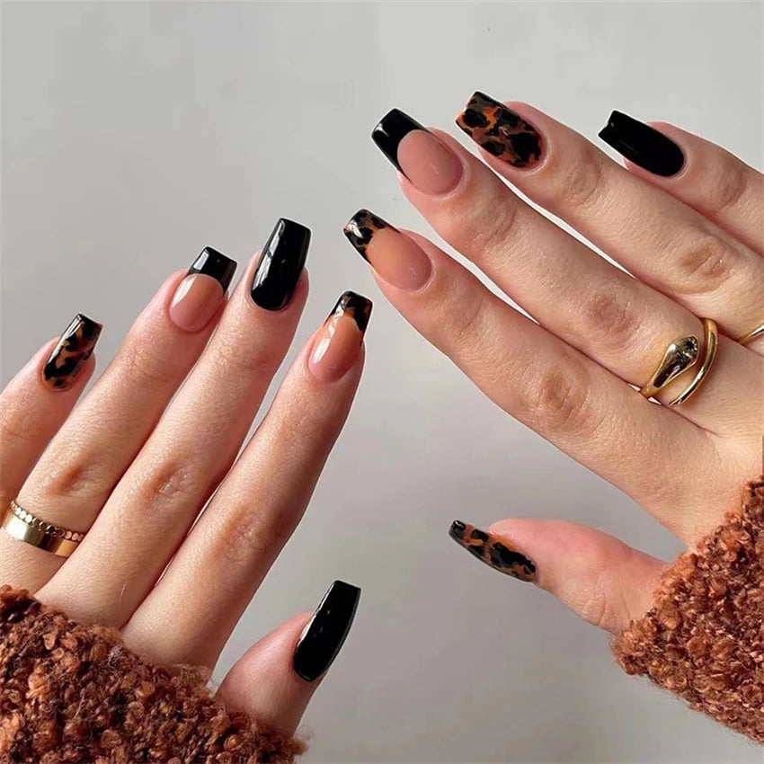 Leopard Black Press on nails
