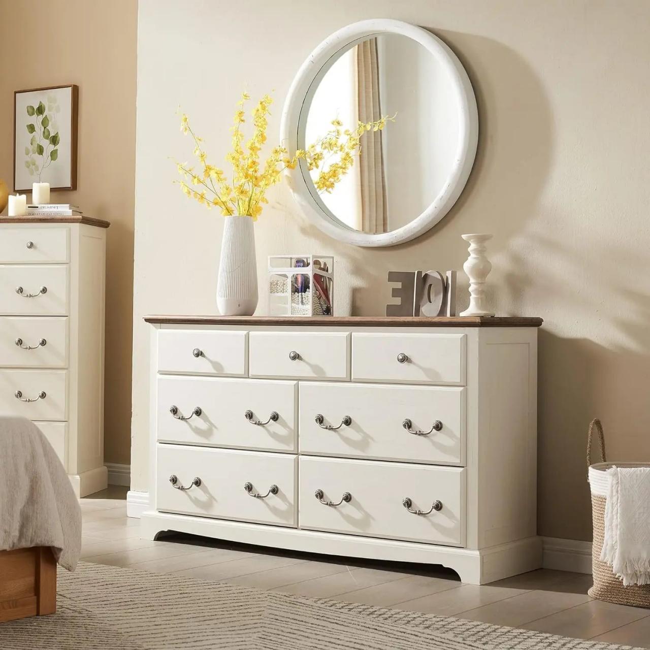 Classic White Wooden Dresser With Ample on Luulla