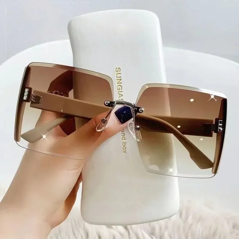 Oversized Square Gradient Uv Protection Sunglasses on Luulla display picture 2
