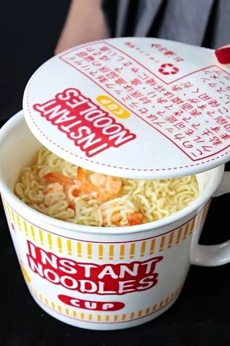 Novelty Instant Noodles Ceramic Mug With Lid