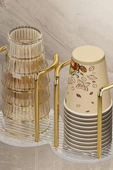 Luxurious Gold-tone Tea Cup And Saucer Holder Set