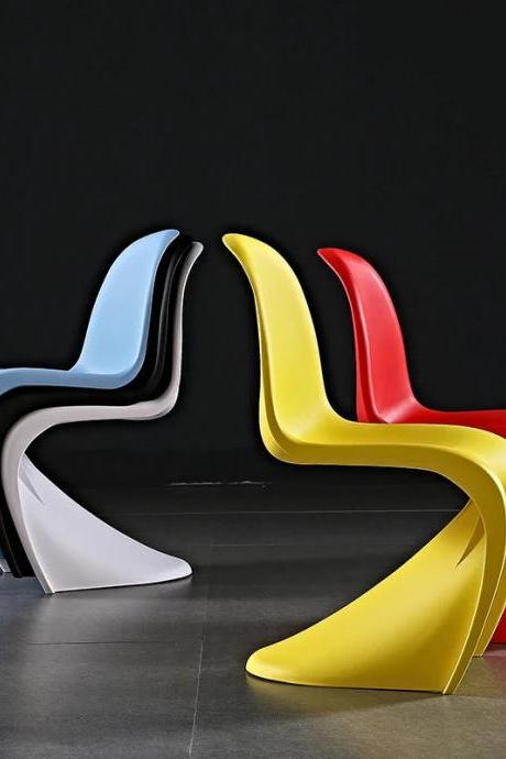 Modern Curved Stackable Plastic Chairs In Bold Colors