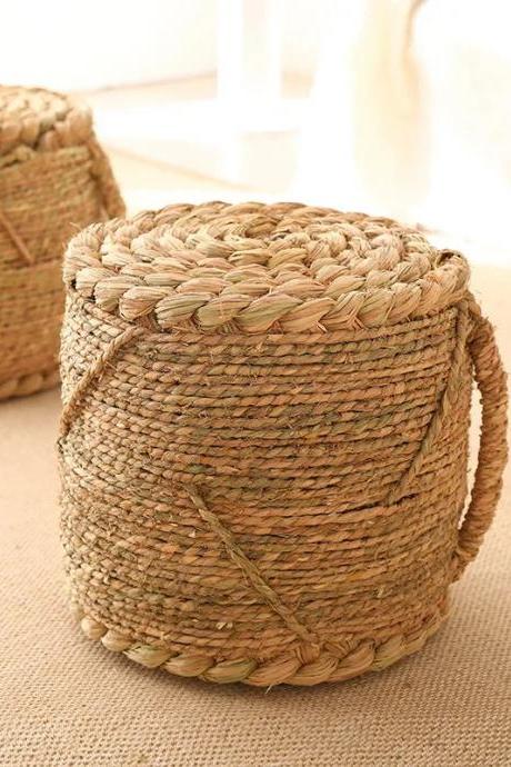 Handwoven Seagrass Storage Basket With Lid End